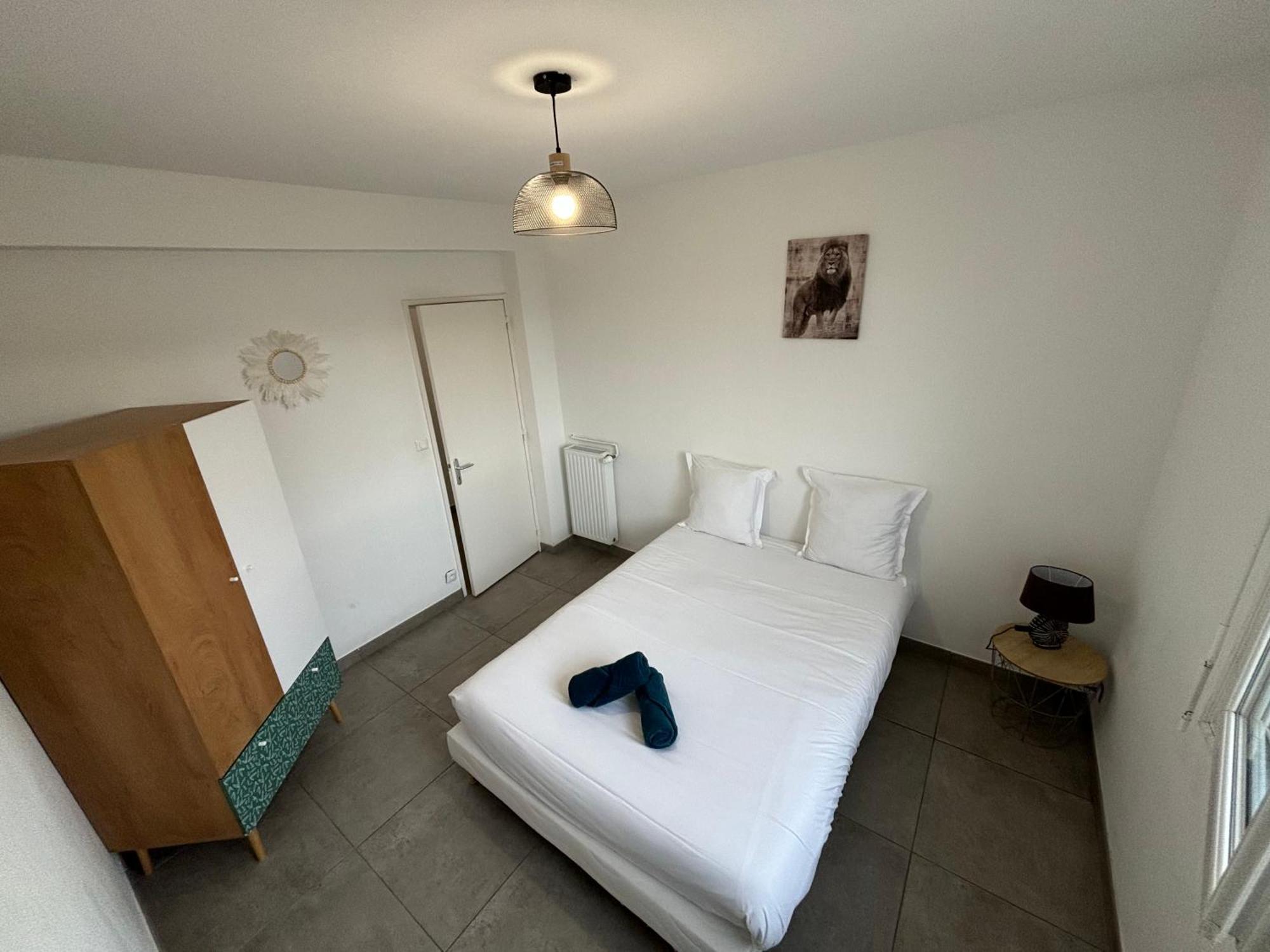 Le Spacieux - Circuit - Parking - 8 Personnes - Reve Au Mans Apartment เลอม็องส์ ภายนอก รูปภาพ